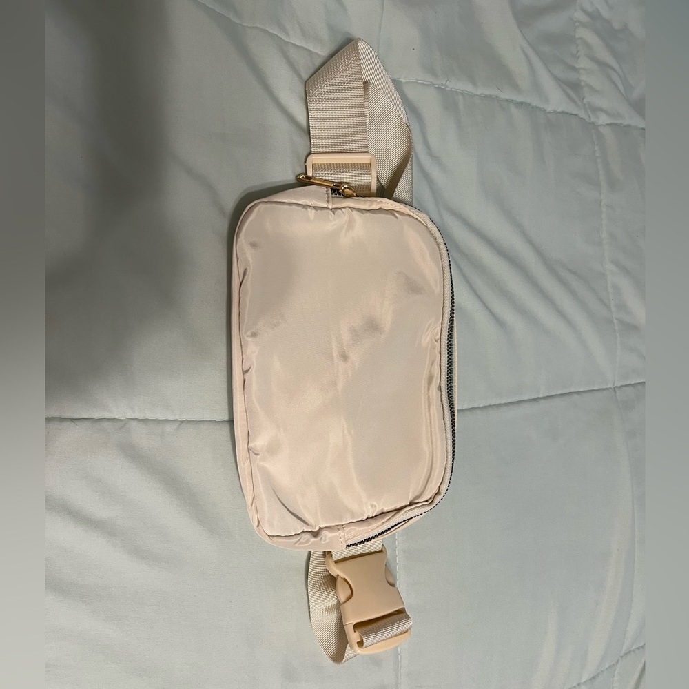 beige Belt Bag/fanny pack